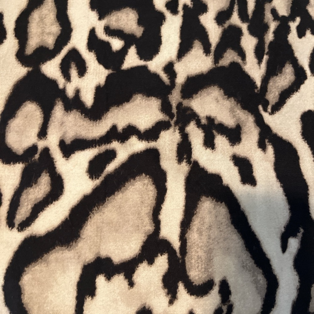 Diane Von Furstenberg Leopard Print Pencil Skirt - Picture 6 of 7